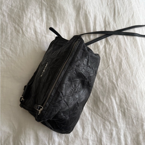 GIVENCHY mini crinkled pandora crossbody in black - Picture 5 of 6
